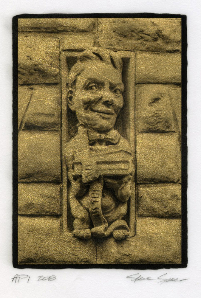 Gargoyle, Alberta Hotel, Calgary 2011