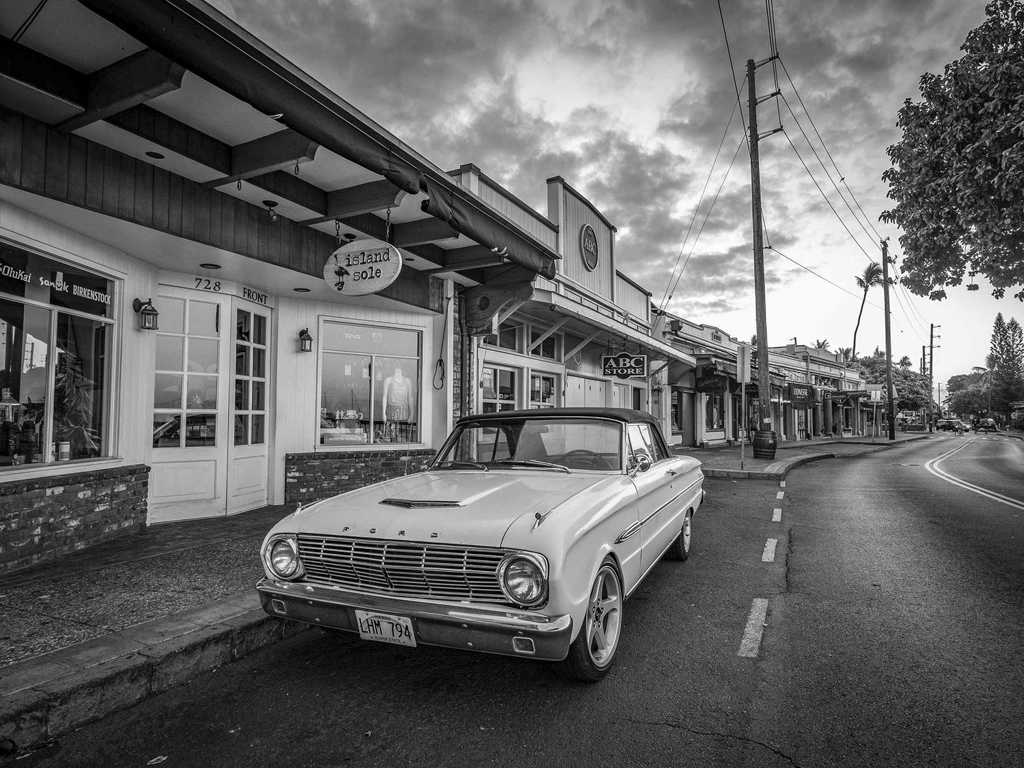 Vintage Ford, Lahaina, Maui  2019